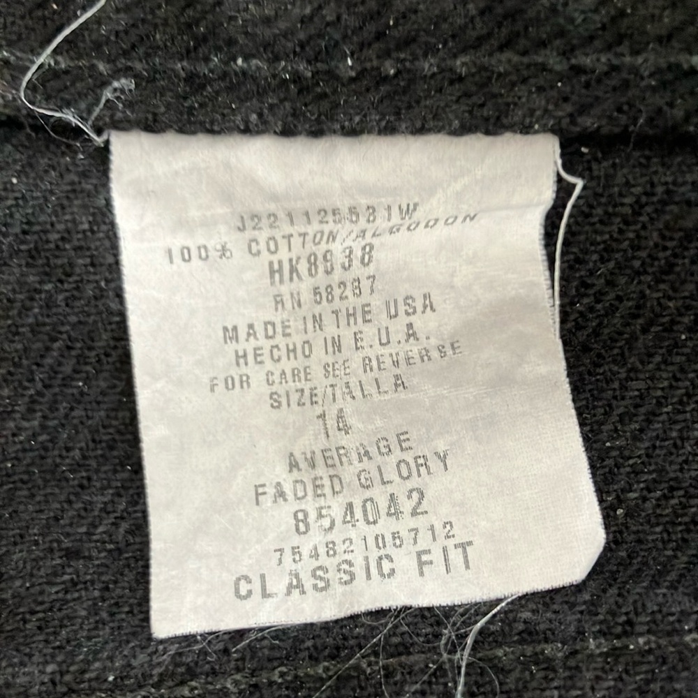 Women’s classic fit jeans. Size 14. Black. Never worn